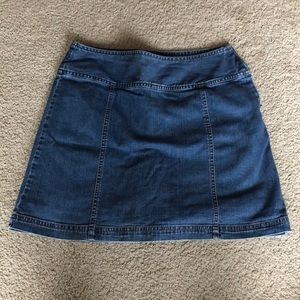 Women’s skirt